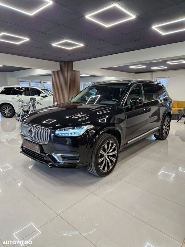 Negru Utilizat 2022 Volvo XC90 Inscription SUV | 44.370 EUR (Preț bun) - Imagine 1/4
