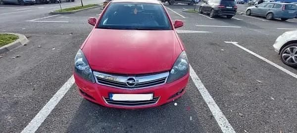 Second-hand Opel Astra 90 CP (66 kW) 2010 Hatchback