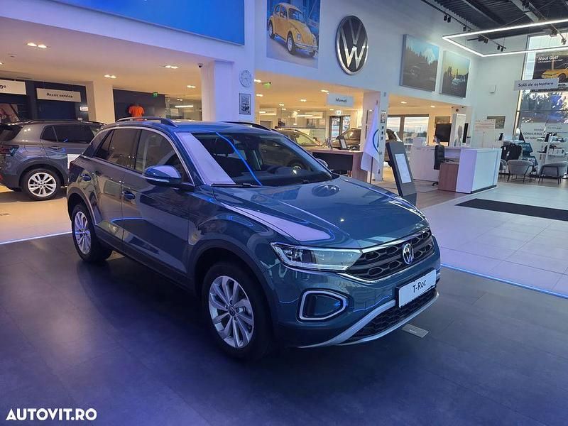 Culoaregri Nouă 2025 VW T-Roc Life SUV | 26.990 EUR (Preț OK) - Imagine 1/4