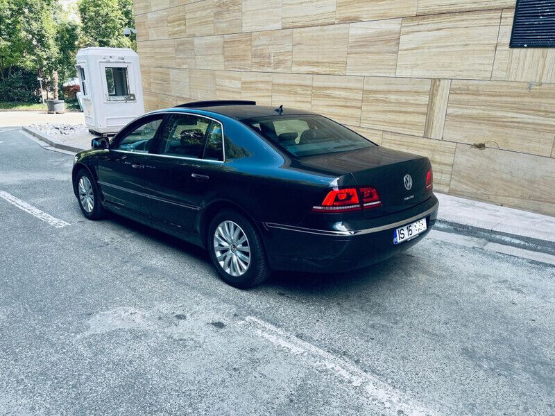 Second-hand VW Phaeton 245 CP (180 kW) 2015 Maro Berlinǎ