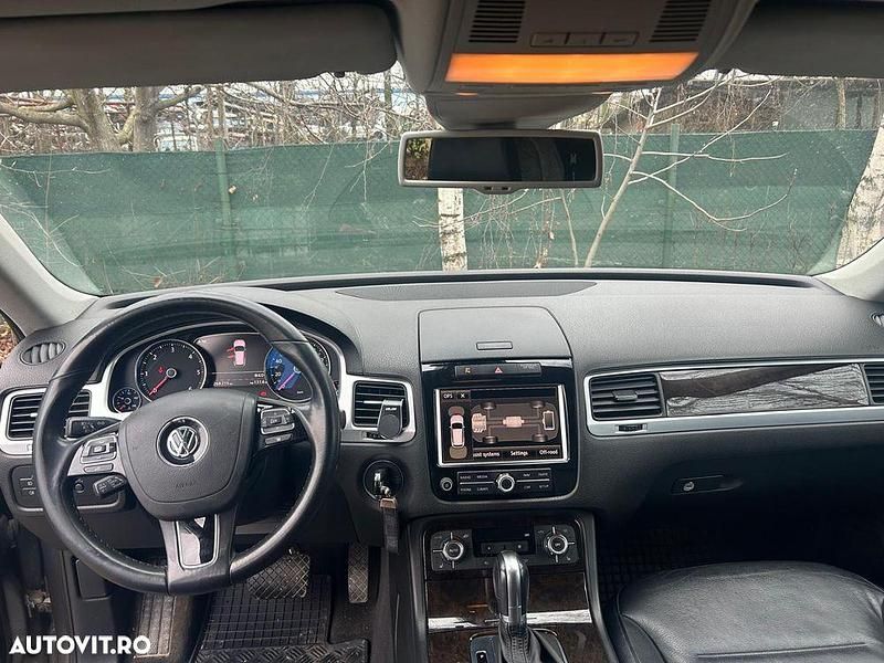 Second-hand VW Touareg 239 CP (175 kW) 2010 Culoaregri SUV