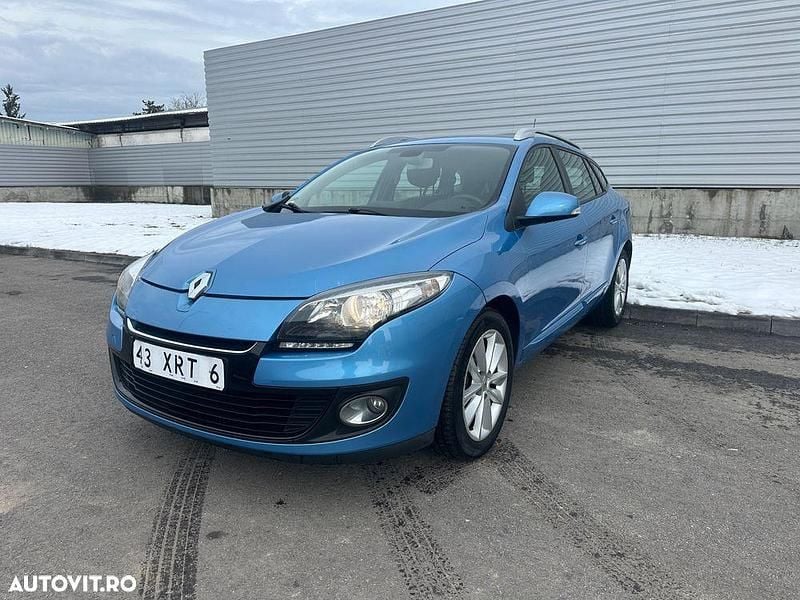 Second-hand Renault Mégane GrandTour Dynamique 110 CP (80 kW) 2013 Culoarealbastru Break
