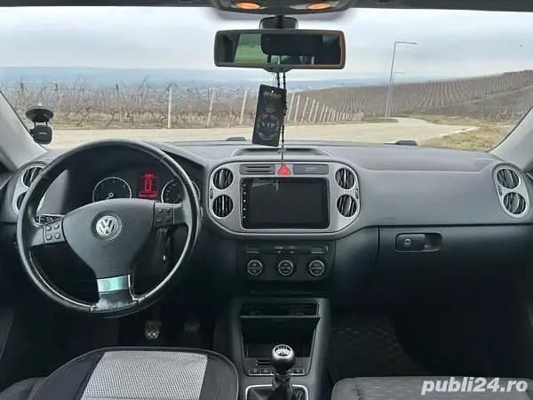 Second-hand VW Tiguan Sportline 140 CP (102 kW) 2008 Gri SUV