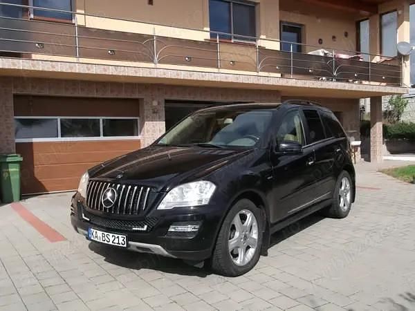 Utilizat 2011 Mercedes 300 SUV | 10.800 EUR - Imagine 1/4