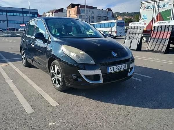 Second-hand Renault Scénic III Bose Edition 130 CP (95 kW) 2011 Monovolum