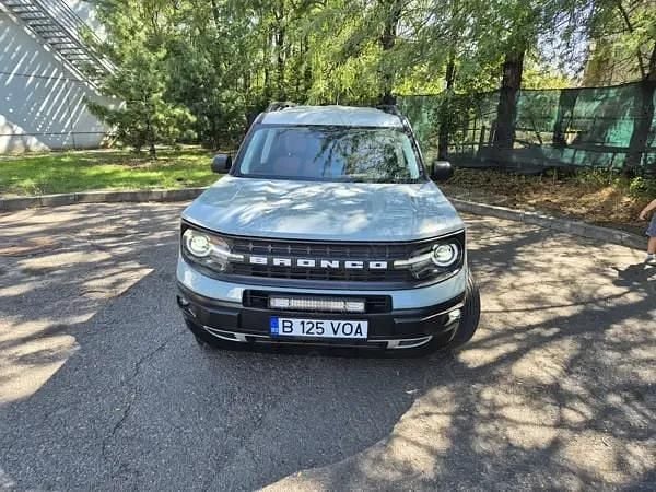 Gri Utilizat 2022 Ford Bronco Wildtrack SUV | 32.000 EUR - Imagine 1/4