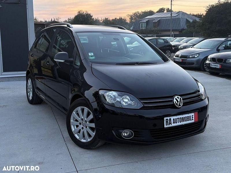 Culoarenegru Utilizat 2011 VW Golf Plus Cross Team Monovolum | 5.480 EUR (Preț bun) - Imagine 1/4