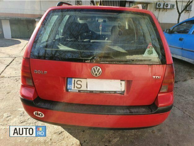 Second-hand VW Golf IV 100 CP (73 kW) 2003 Rosu Break