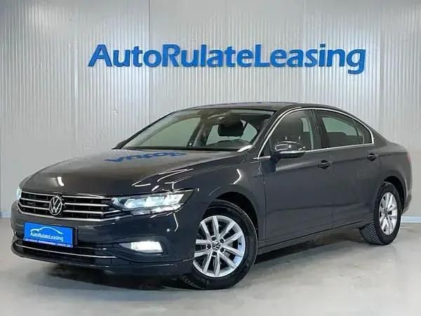 Second-hand VW Passat Comfortline 150 CP (110 kW) 2021 Gri Berlinǎ