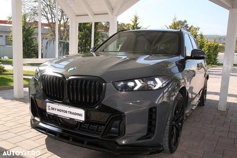 Culoarealte culori Second-hand 2024 BMW X5 Comfort Edition SUV | 95.980 EUR (Scump) - Imagine 1/4