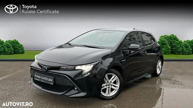 Second-hand Toyota Corolla 122 CP (89 kW) 2020 Culoarenegru Hatchback