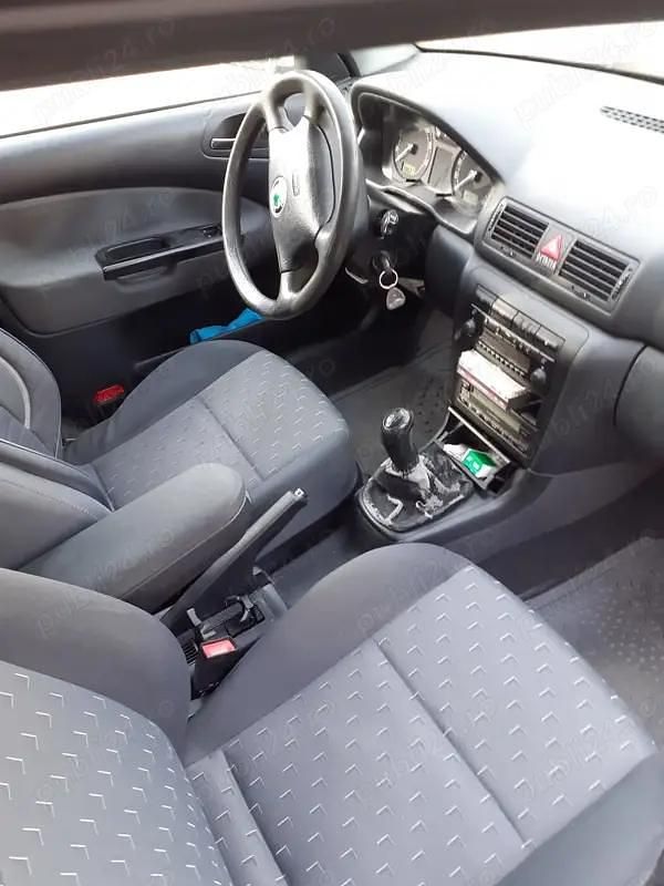 Utilizat 2004 Skoda Octavia Berlinǎ | 1.700 EUR (Preț bun) - Imagine 1/4