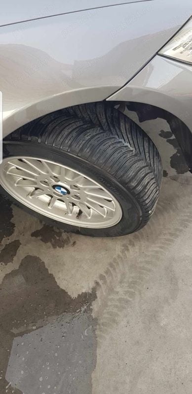 Second-hand BMW 318 143 CP (105 kW) 2010 Berlinǎ