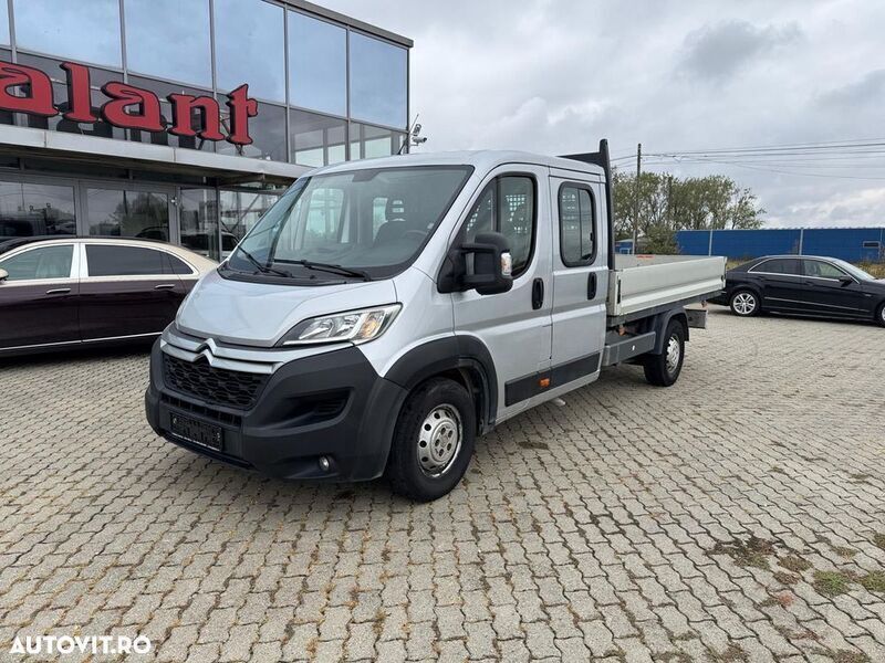 Gri Utilizat 2018 Citroën Jumper Monovolum | 19.635 EUR - Imagine 1/4