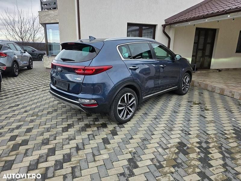 Second-hand Kia Sportage Platinum 136 CP (100 kW) 2021 Culoarealbastru SUV