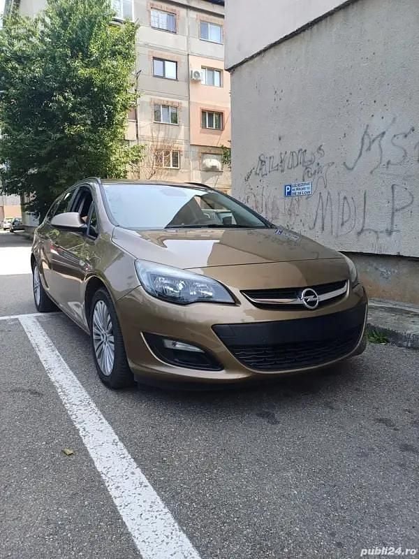 Second-hand Opel Astra 120 CP (88 kW) 2012 Break
