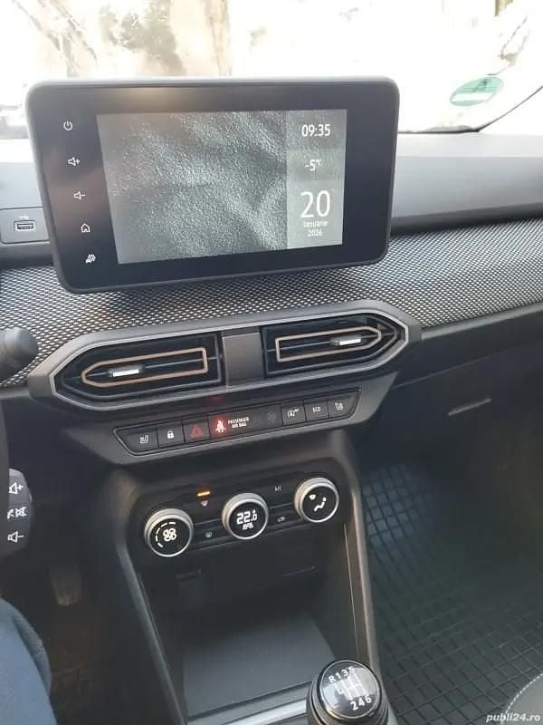 Second-hand Dacia Sandero Stepway 90 CP (66 kW) 2023 Hatchback