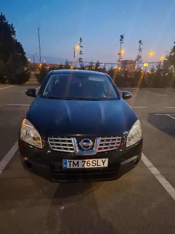 Negru Utilizat 2009 Nissan Qashqai Tekna SUV | 4.300 EUR (Preț bun) - Imagine 1/4