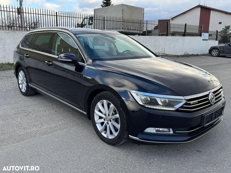 Culoarenegru Utilizat 2016 VW Passat Highline Break | 11.500 EUR (Preț bun) - Imagine 1/4