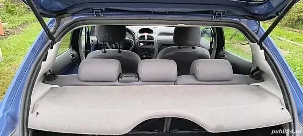 Second-hand Peugeot 206 75 CP (55 kW) 2002 Hatchback