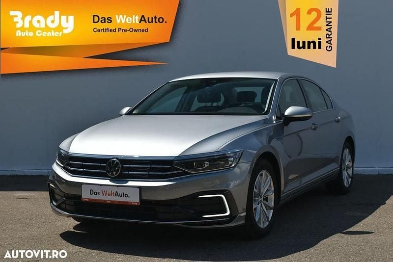 Argint Utilizat 2021 VW Passat GTE Berlinǎ | 24.900 EUR (Scump) - Imagine 1/4