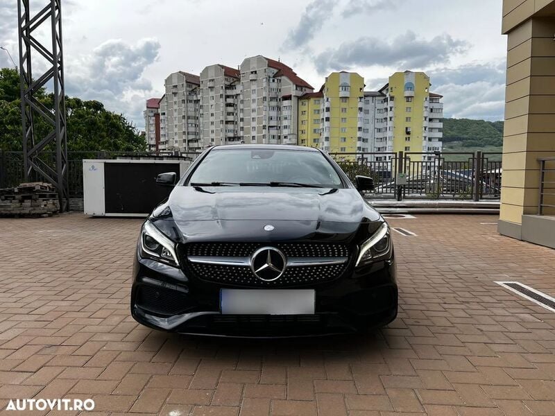 Negru Utilizat 2017 Mercedes CLA220 Berlinǎ | 20.500 EUR - Imagine 1/4