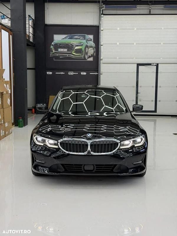 Culoarenegru Utilizat 2019 BMW 320 Comfort Edition Berlinǎ | 24.900 EUR (Preț OK) - Imagine 1/4