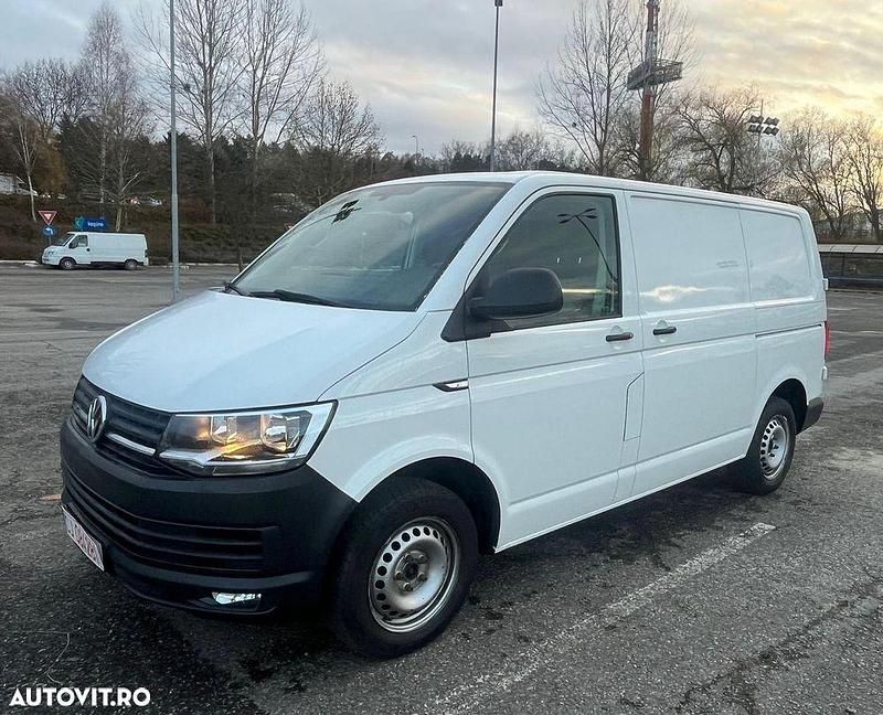 Culoarealb Second-hand 2017 VW Transporter Comfortline Van | 10.999 EUR - Imagine 1/4
