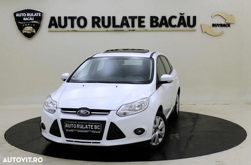 Culoarealb Utilizat 2012 Ford Focus Berlinǎ | 5.990 EUR (Preț OK) - Imagine 1/4
