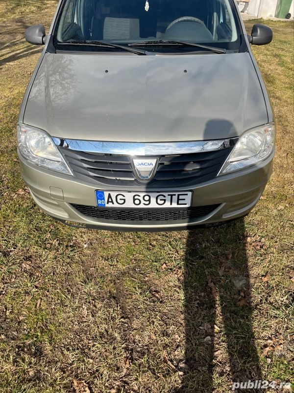 Utilizat 2011 Dacia Logan Berlinǎ | 2.150 EUR (Preț bun) - Imagine 1/4