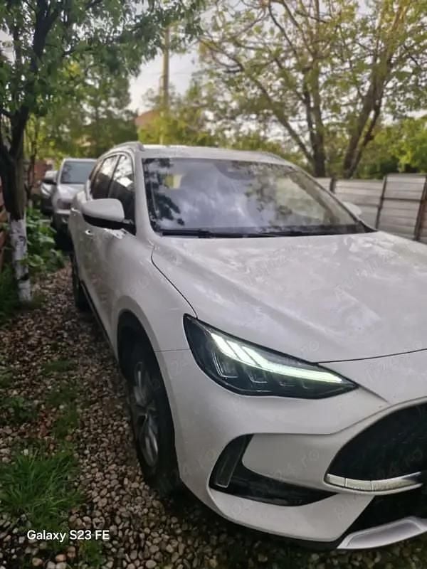 Second-hand MG HS 162 CP (119 kW) 2024 Alb SUV