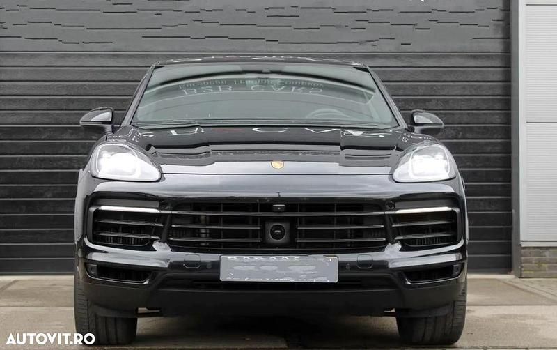 Negru Utilizat 2023 Porsche Cayenne SUV | 72.479 EUR (Super Preț) - Imagine 1/4