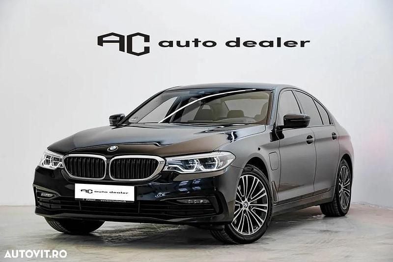 Culoarenegru Utilizat 2020 BMW 530e Comfort Edition Berlinǎ | 26.983 EUR (Preț bun) - Imagine 1/4