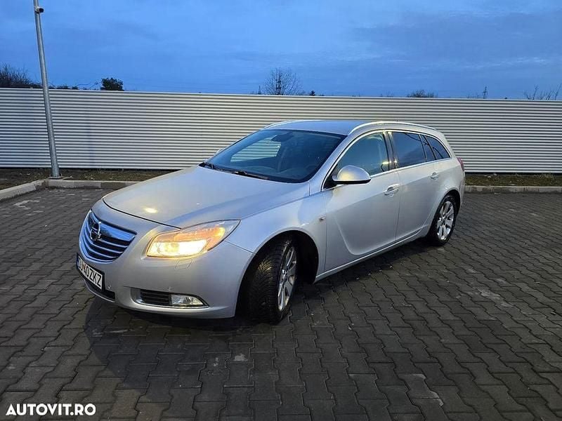Second-hand Opel Insignia 130 CP (95 kW) 2010 Culoaregri Break