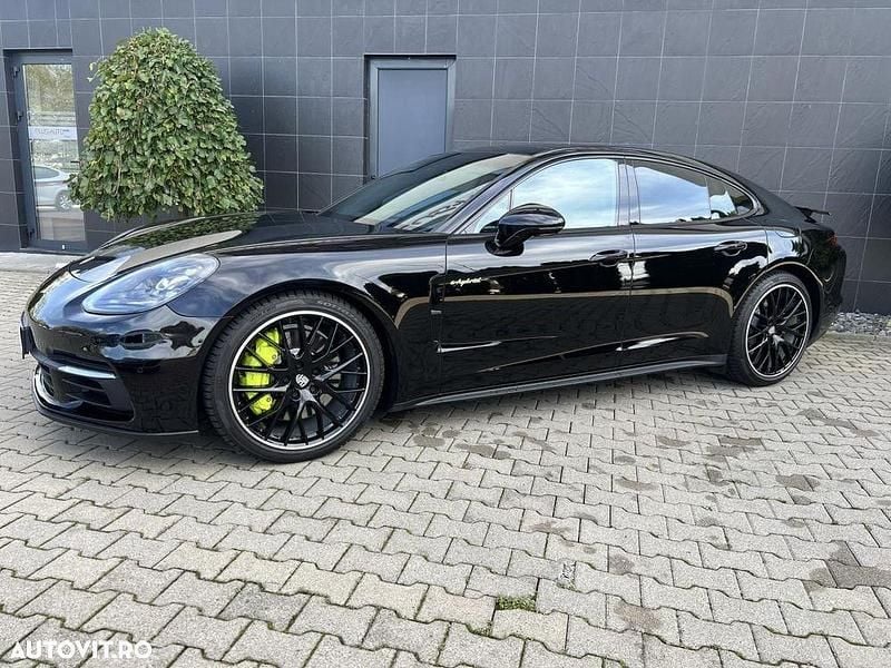 Second-hand Porsche Panamera 330 CP (242 kW) 2019 Culoarenegru Berlinǎ