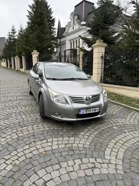 Second-hand Toyota Avensis 126 CP (92 kW) 2009 Berlinǎ