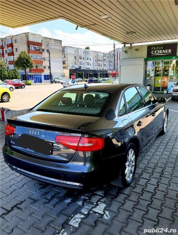 Utilizat 2013 Audi A4 Berlinǎ | 9.500 EUR (Scump) - Imagine 1/4