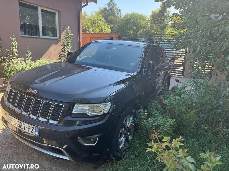 Negru Utilizat 2013 Jeep Grand Cherokee Overland SUV | 3.000 EUR - Imagine 1/4