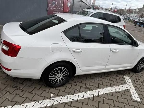 Second-hand Skoda Octavia 86 CP (63 kW) 2014 Alb Hatchback