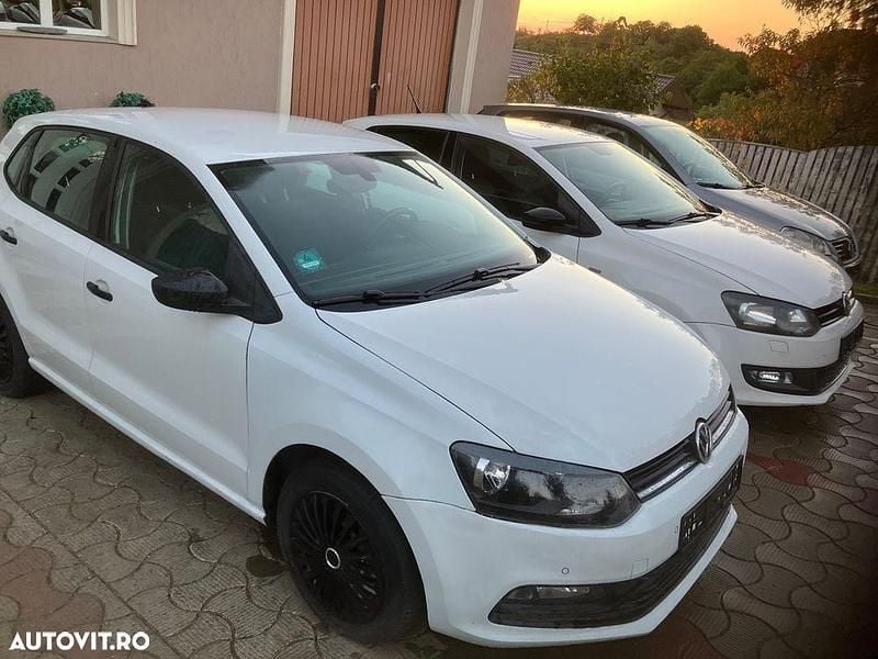 Culoarealb Utilizat 2015 VW Polo Highline | 4.950 EUR (Preț bun) - Imagine 1/4