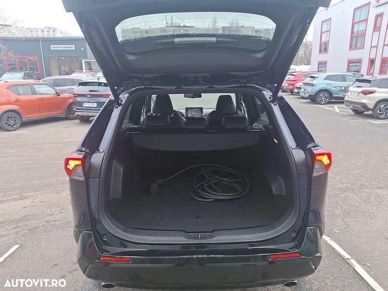 Second-hand Suzuki Across 306 CP (225 kW) 2022 Culoarealbastru SUV