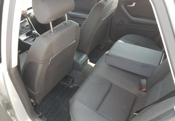 Second-hand Audi A6 170 CP (125 kW) 2009 Negru Berlinǎ