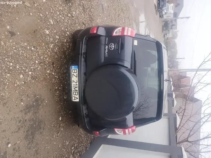 Second-hand Toyota RAV4 150 CP (110 kW) 2012 Negru SUV
