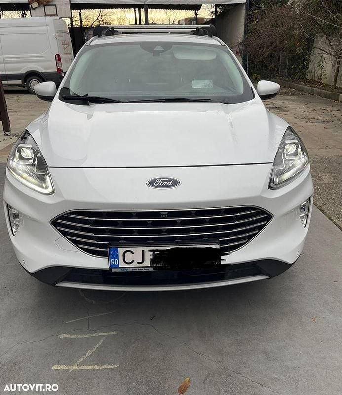 Culoarealb Utilizat 2023 Ford Kuga Titanium SUV | 20.000 EUR (Preț bun) - Imagine 1/4
