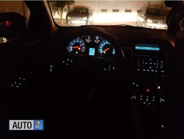 Second-hand Chevrolet Cruze 141 CP (103 kW) 2011 Negru Berlinǎ