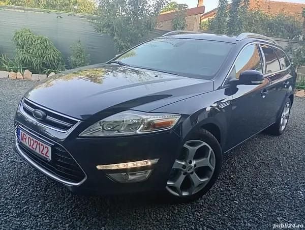 Argint Utilizat 2011 Ford Mondeo Ambiente Monovolum | 5.499 EUR (Puțin scump) - Imagine 1/4