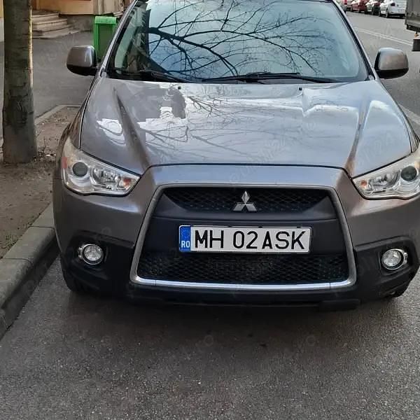 Utilizat 2011 Mitsubishi ASX SUV | 6.200 EUR (Preț OK) - Imagine 1/4