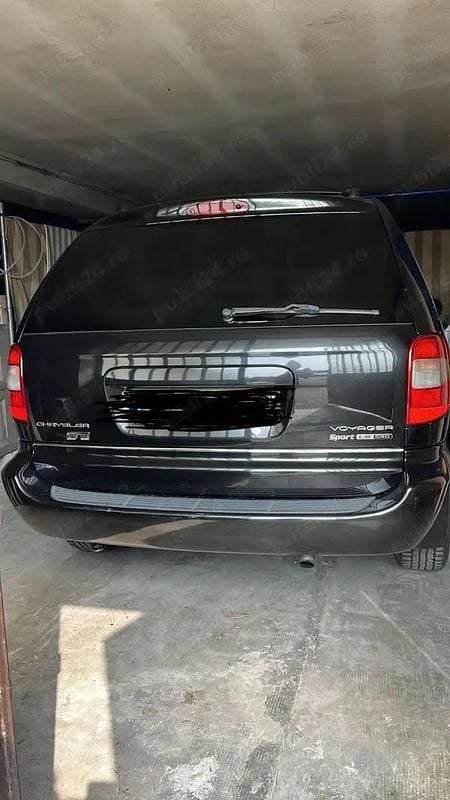 Utilizat 2003 Chrysler Voyager Monovolum | 2.500 EUR - Imagine 1/4