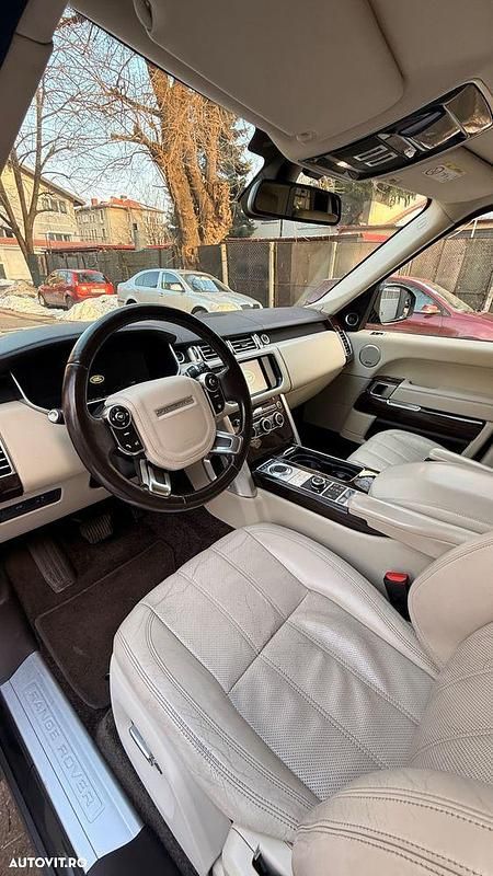 Second-hand Land Rover Range Rover Vogue 258 CP (189 kW) 2014 Culoarenegru SUV