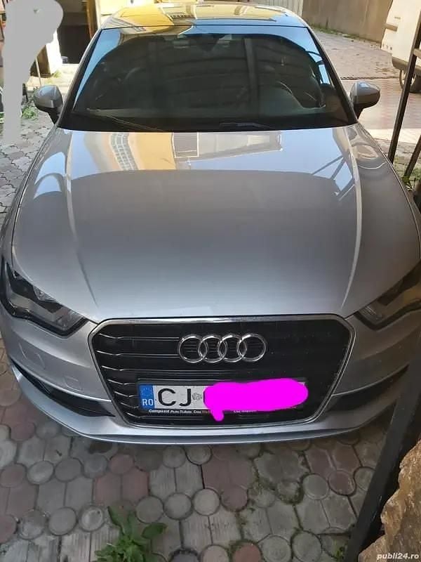 Argintiu Utilizat 2014 Audi A3 S-Line Hatchback | 11.200 EUR (Preț OK) - Imagine 1/4